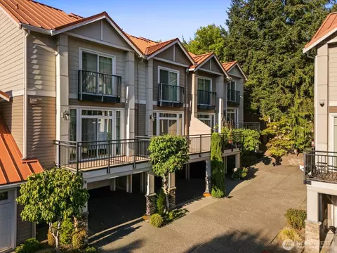 12721 SE 41st Pl #214, Bellevue, WA 98006