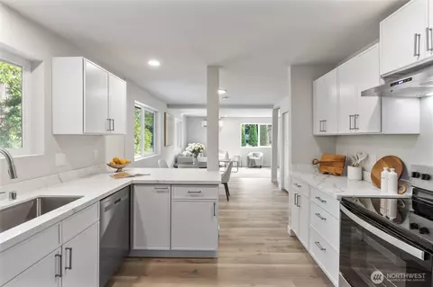 Kitchen - 2531 Monroe Ave, Everett, WA 98203 photo 1 of 5