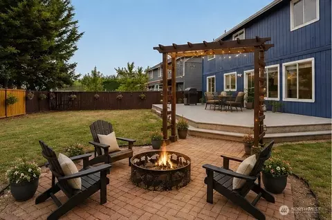 Exterior - 19307 73rd Ave E, Spanaway, WA 98387 photo 9 of 10