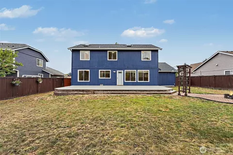 Exterior - 19307 73rd Ave E, Spanaway, WA 98387 photo 7 of 10