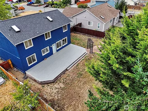 View/Area - 19307 73rd Ave E, Spanaway, WA 98387 photo 1 of 2