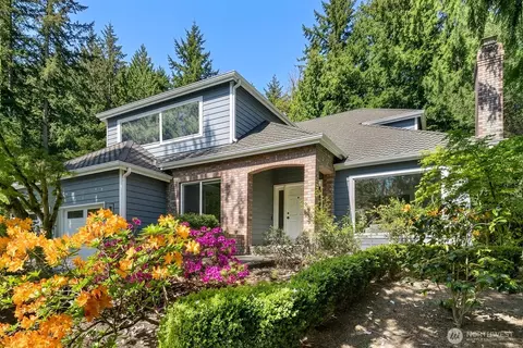 23216 SE 31st St, Sammamish, WA 98075
