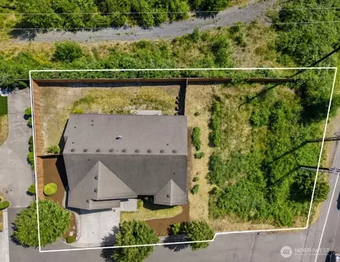 View/Area - 7523 Broadway, Everett, WA 98203 photo 1 of 4