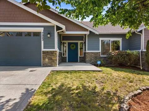 Exterior - 7523 Broadway, Everett, WA 98203 photo 2 of 7
