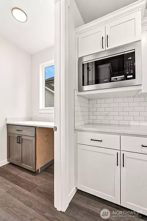 Kitchen - 1632 Lockridge Loop E #11, Enumclaw, WA 98022 photo 4 of 4