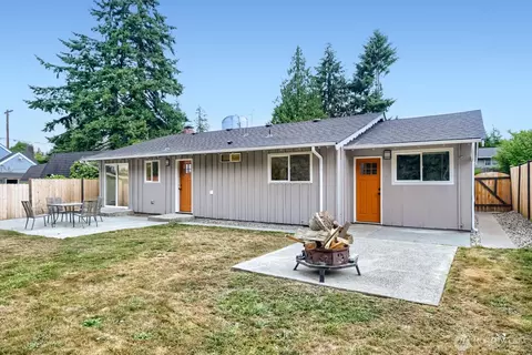 Exterior - 7508 Rainier Dr, Everett, WA 98203 photo 6 of 6