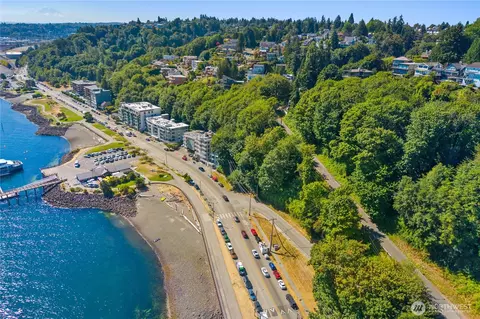 1601 Harbor Ave SW, Seattle, WA 98116