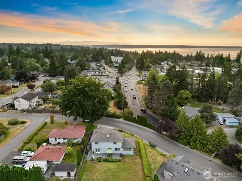 View/Area - 4515 Forest Dr, Everett, WA 98203 photo 2 of 2