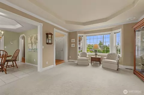 Living - 4515 Forest Dr, Everett, WA 98203 photo 1 of 3