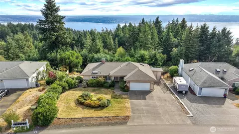 5440 NW Eldorado Blvd, Bremerton, WA 98312