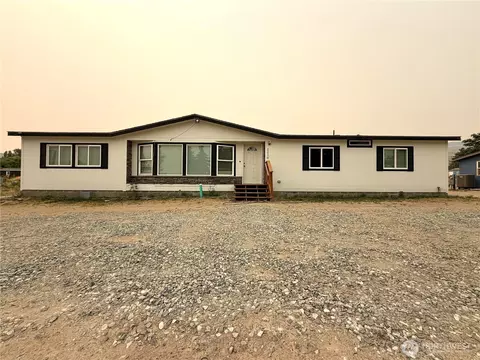 2210 Tacoma Ave, Bridgeport, WA 98813