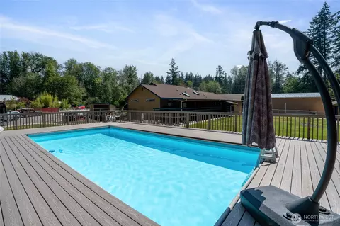 Exterior - 20708 63rd Ave E, Spanaway, WA 98387 photo 10 of 11