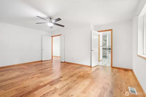 Bedroom - 5708 9th Dr W, Everett, WA 98203 photo 1 of 6