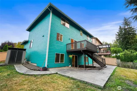 Exterior - 5708 9th Dr W, Everett, WA 98203 photo 3 of 4