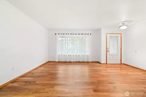 Living - 5708 9th Dr W, Everett, WA 98203 photo 2 of 5
