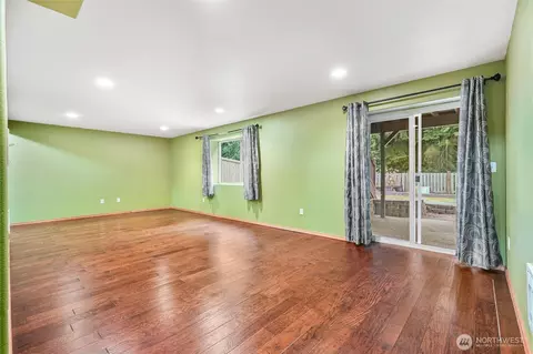 Living - 5708 9th Dr W, Everett, WA 98203 photo 5 of 5