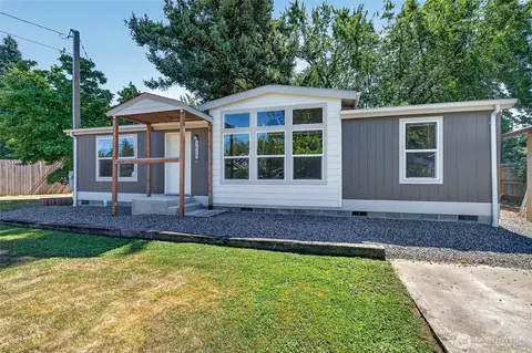 3015 Birchwood Ave, Bellingham, WA 98225
