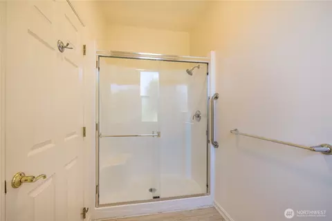 Bath - 1702 Lotzgesell Rd, Sequim, WA 98382 photo 2 of 3