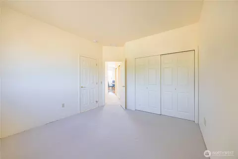 Bedroom - 1702 Lotzgesell Rd, Sequim, WA 98382 photo 4 of 6
