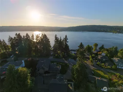 16066 Inglewood Rd NE, Kenmore, WA 98028