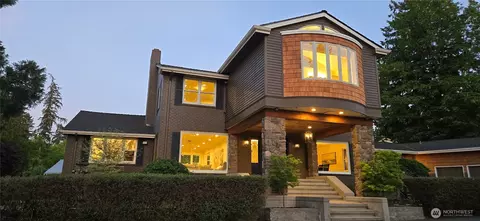 16066 Inglewood Rd NE, Kenmore, WA 98028