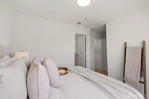 Bedroom - 17514 13th Ave E #B, Spanaway, WA 98387 photo 3 of 5