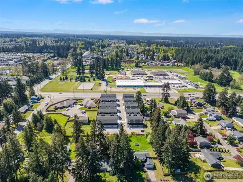 View/Area - 17514 13th Ave E #B, Spanaway, WA 98387 photo 6 of 9