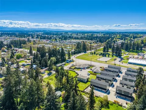 View/Area - 17514 13th Ave E #B, Spanaway, WA 98387 photo 8 of 9