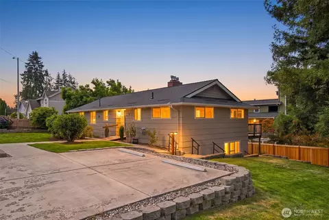 16 81st Ave SE, Lake Stevens, WA 98258