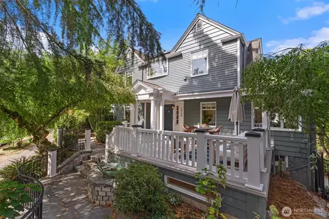 1920 NE Naomi Pl, Seattle, WA 98115