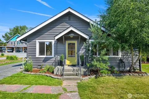 3304 Bennett Dr, Bellingham, WA 98225