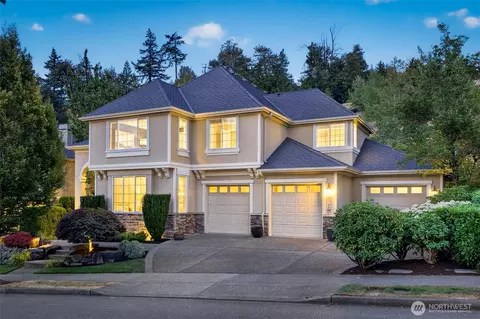 1760 30th Ave NE, Issaquah, WA 98029