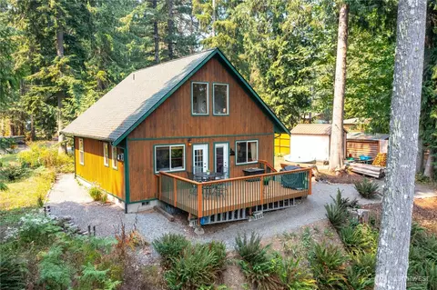 7712 Viewridge Dr, Maple Falls, WA 98266