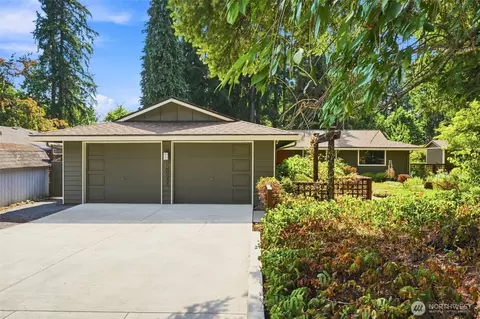 16533 SE 149th St, Renton, WA 98059