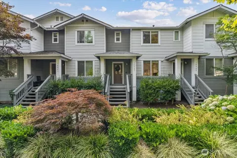 10901 124th Ave NE #2-4, Kirkland, WA 98033