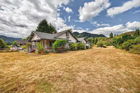 600 Main Ave, Morton, WA 98356