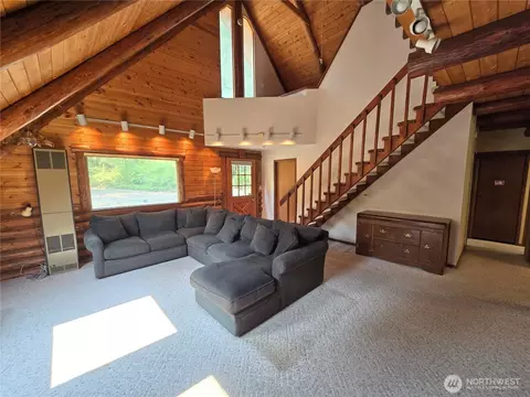Living - 362 Autumn Rd, Sequim, WA 98382 photo 2 of 4