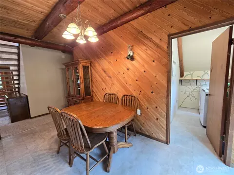 Dining - 362 Autumn Rd, Sequim, WA 98382 photo 3 of 3