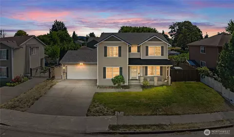 404 12th St SE, Auburn, WA 98002