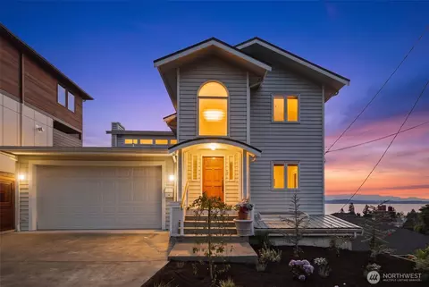 7329 44th Ave SW, Seattle, WA 98136