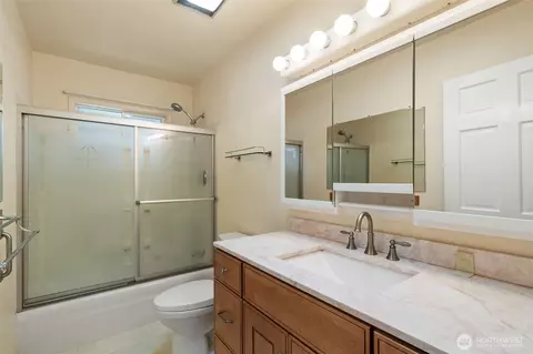 Bath - 91 Huckleberry Cir, Sequim, WA 98382 photo 1 of 4