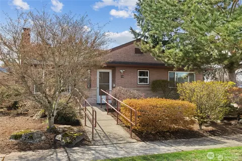 128 14th St SE, Auburn, WA 98002