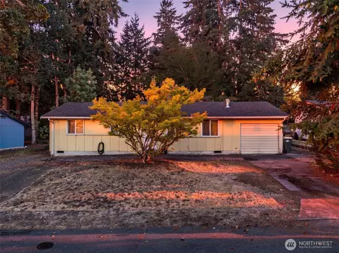 730 SE Oakcrest St, Lacey, WA 98503