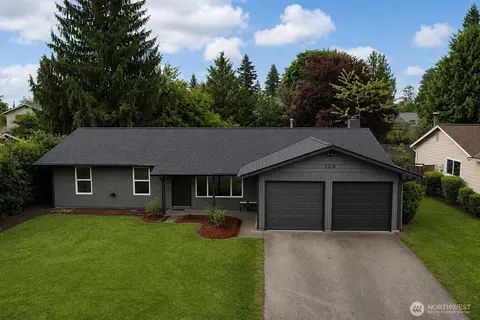 Exterior - 320 213th Pl SW, Bothell, WA 98021 photo 2 of 6