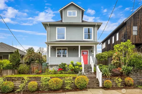 Exterior - 227 29th Ave E, Seattle, WA 98112 photo 2 of 7