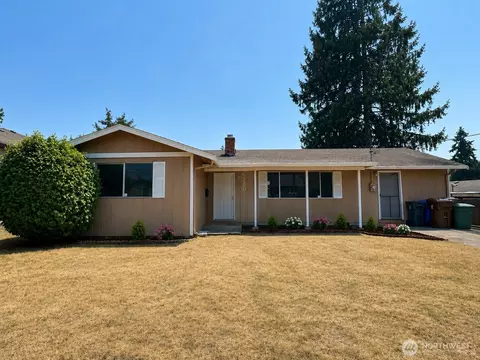 5250 Dahl Dr, Tacoma, WA 98406