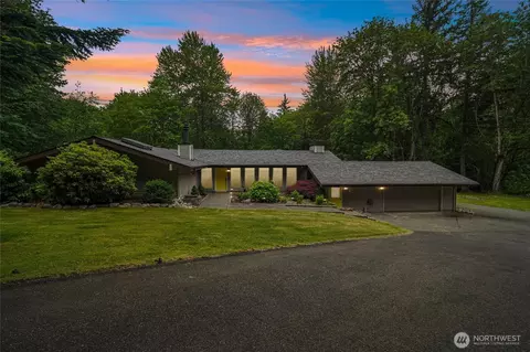 16808 240th Ave SE, Maple Valley, WA 98038