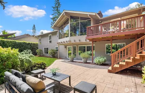 4448 144th Ave SE, Bellevue, WA 98006