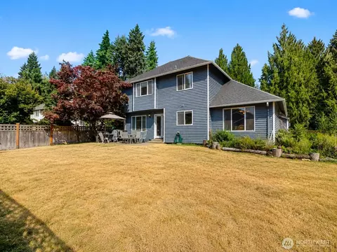 Exterior - 12110 29th Ave SE, Everett, WA 98208 photo 1 of 3