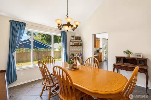 Dining - 12110 29th Ave SE, Everett, WA 98208 photo 1 of 1